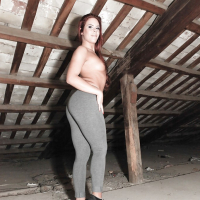 Redheaded Latina babe Gala Brown loosing big booty from yoga pants