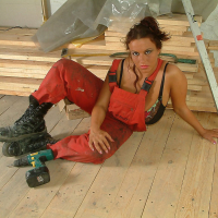 Construction Worker Aneta Buena with huge Sideboob