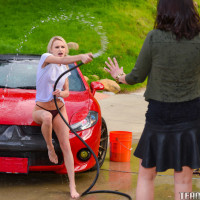 Carwash cuntastrophe with horny Amber Chase and Emma Hix