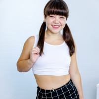 Brunette teen girl Mochi Mona improving her own sex skills