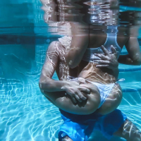 Hot blondie Alexis Monroe having sex underwater