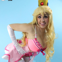 Hot teen Kayla Kiss cosplays as Princess Peach