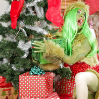 Greenskinned amateur Joanna Angel poses very hot on Christmas
