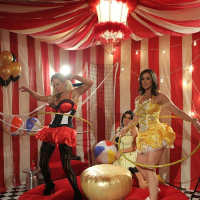 Brooklyn Chase and her girlfriends in sex circus