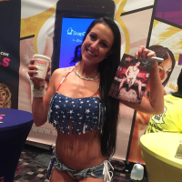 Hot stripper Texas Patti goes on tour to get naked and meet her fans
