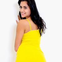 Pretty Giselle Mari strips off a sexy yellow dress