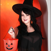 Halloween posing with an big tits brunette cutie Rachel Aldana