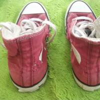 Temporarly for sale my beloved ConverseSaled