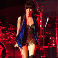 Carly Rae Jepsen in shorts socks performing at the Wells Fargo Center in Philad