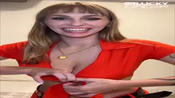 Cita de Halloween con Busty Blondie Angel Youngs