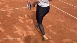 Nina tenis