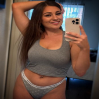 Mia Simone
