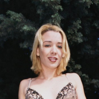 Olivia Saint