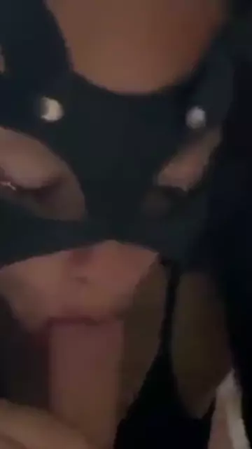 камшотом крутым дома Минет