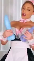 amber herself uniform playing britney