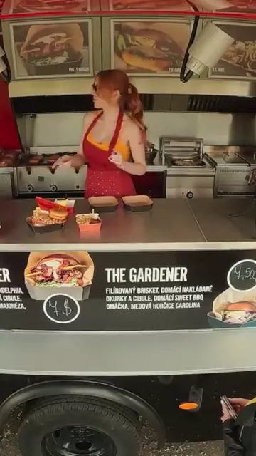 scarlett jones foodie fucking truck ginger