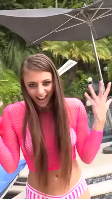 squirts derza blowbang scene
