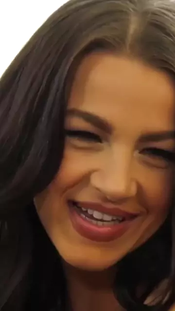 pounded living sistertrick evelin stone sibling