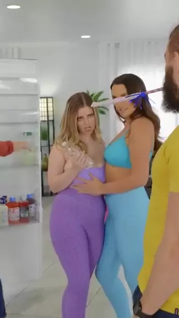 smashing lesbian roommates brazzers nolina
