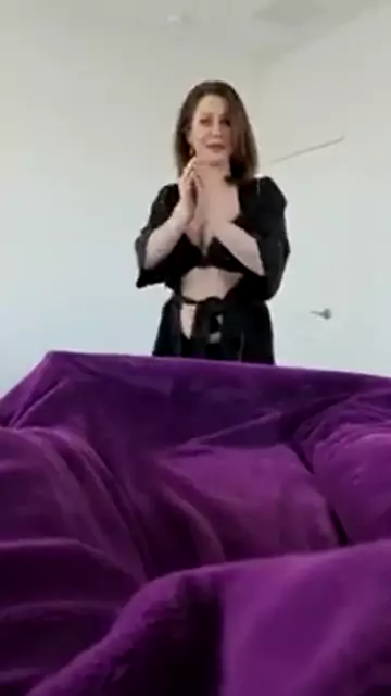 caught emily masturbating stepson addison lustful stepmommy