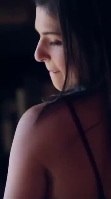 brunette clothes gotti taking