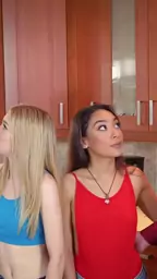 jessica share marie random sarah