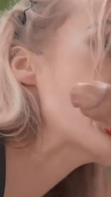 session daisy poolside assfucking