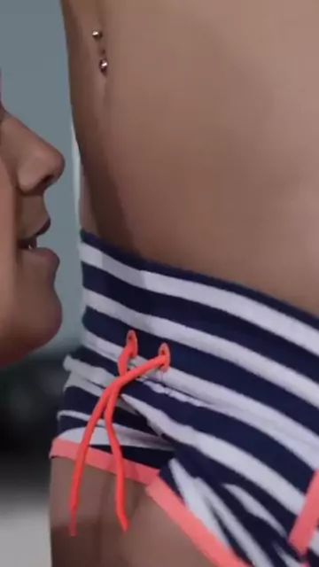 alexis brown monica fingering lesbos sporty crystal