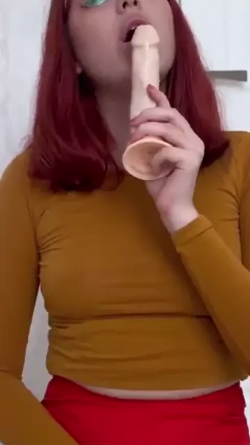 scooby velma cosplay