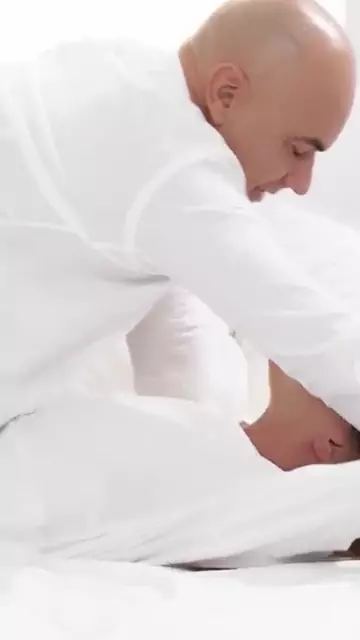 boxxx pumping zlata sensual beautiful white shine