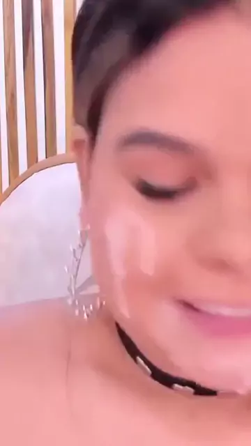 dildo hottie sucks chubby