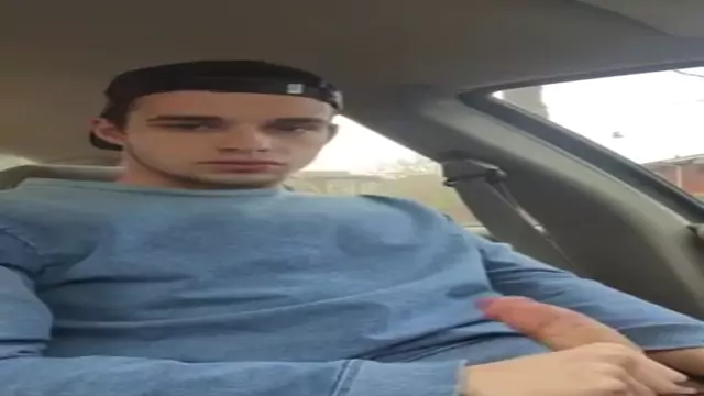 Cute straight guy masturbating in the car.
