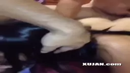 100