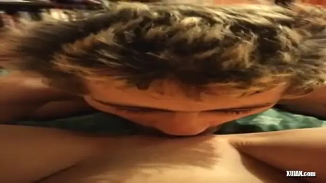 licking pussy