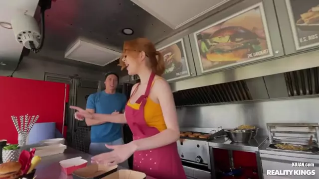 Fucking ginger foodie Scarlett Jones in the food truck