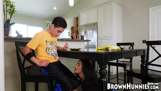 Beautiful Maya Bijou loves getting her muff fucked