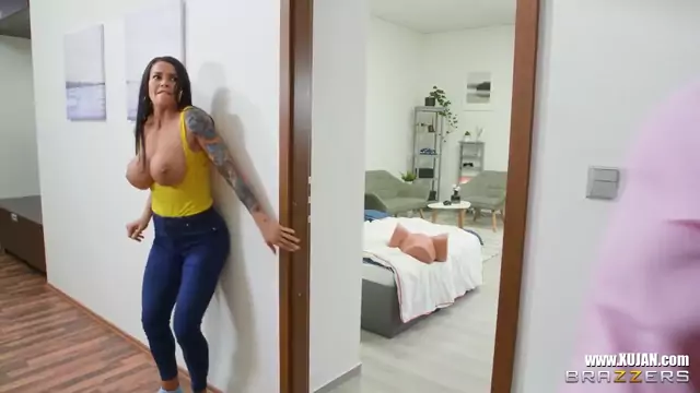 BRAZZERS High Five For Double penetration Chloe Lamour