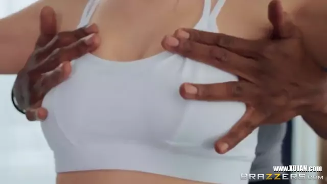 MadLad sets The Chupacabra Loose ft Valentina Nappi