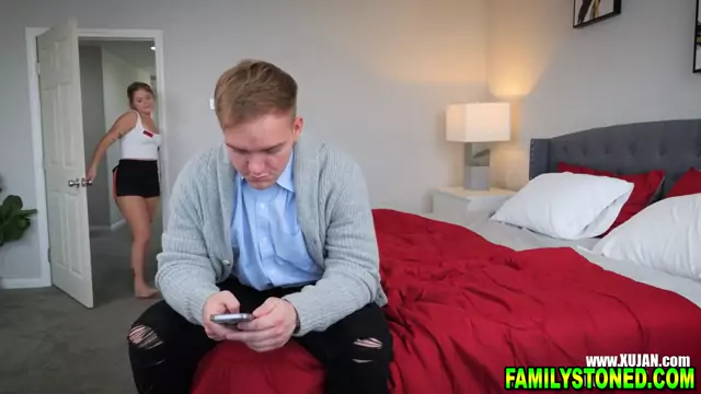 Step Mom gets into a threeway fuck sesh with the stepsiblings