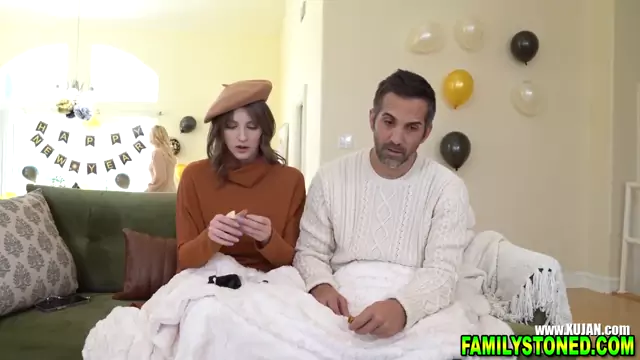 Melody Marks getting her snatch rubbed eaten out by step daddy