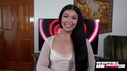 Holly Day Loves Sucking Shaft Balls