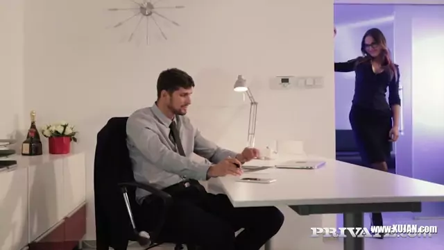 Steamy office affair with the magnificent big boobed Barbara