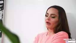 MOMMYS GIRL Stepmum step daughter Sharing Real Estate Agents COUGAR Muff Nina Elle Aften Opal Nikki Delano