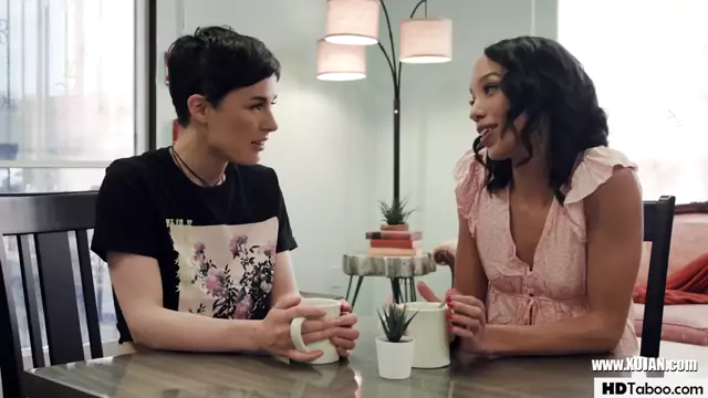 PURE TABOO Tricky lesbian saves an black Olive Glass Alexis Tae