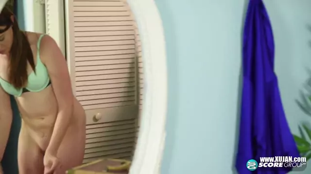 Emma is a flatchested 18yearold who cant stop masturbating