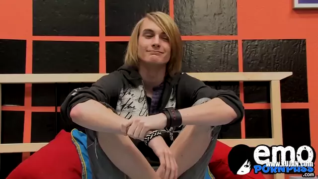 Preston Andrews loves to show off his wanking technique