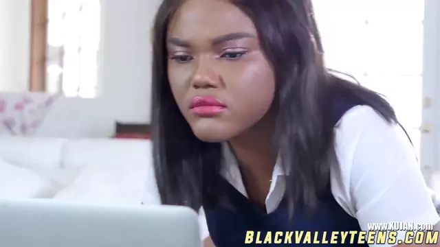 Ebony teenie Yara Skye takes on a thick white prick