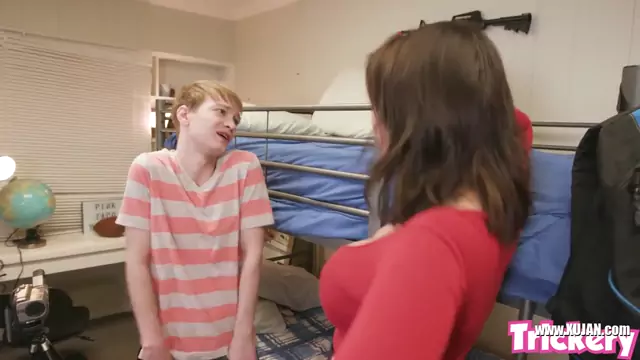 Cheeky Bugger Alex TRICKS Ivy Labelle into fucking