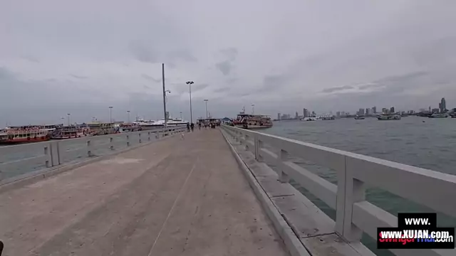 Public amateur blowjob by his Asian teen GF after a boat trip