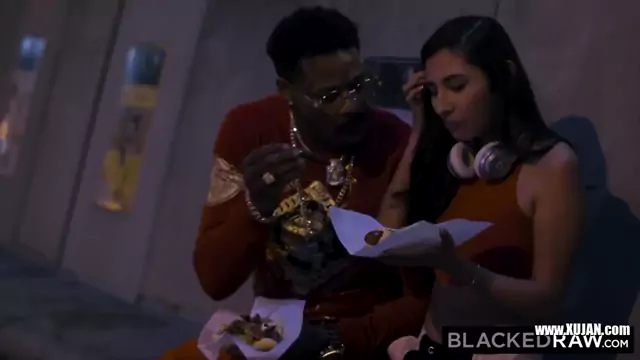 Siteseeing with Tremendous black cock Turns sexual Bigly